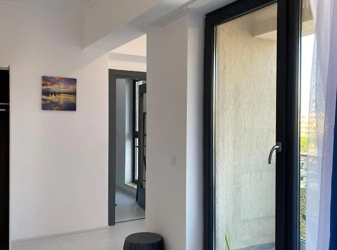 Luxury Solid Butoaie Mamaia