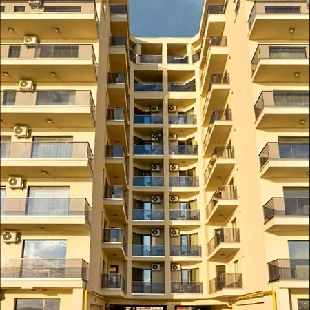 Appartement Luxury Solid Butoaie *