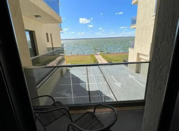 Luxury Solid Butoaie Apartment