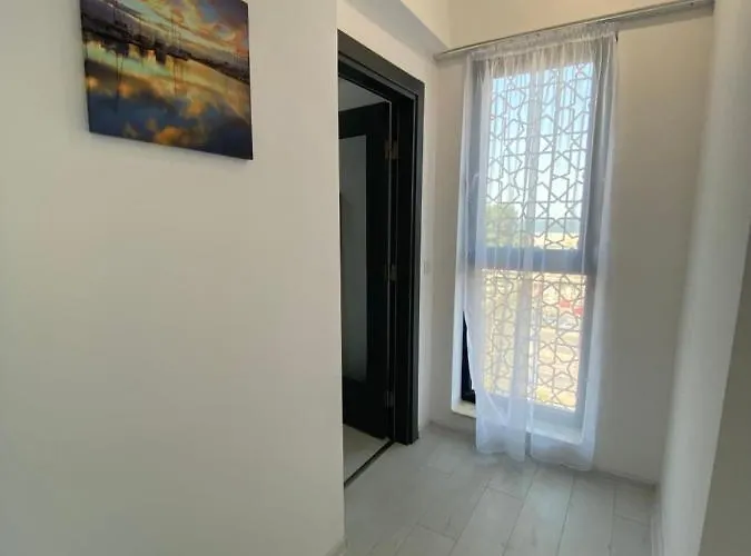 Luxury Solid Butoaie Lejlighed *