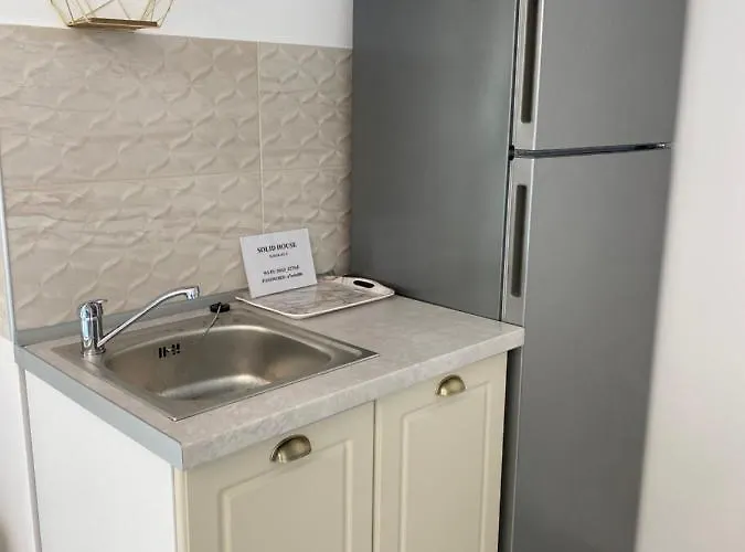 Luxury Solid Butoaie Lejlighed