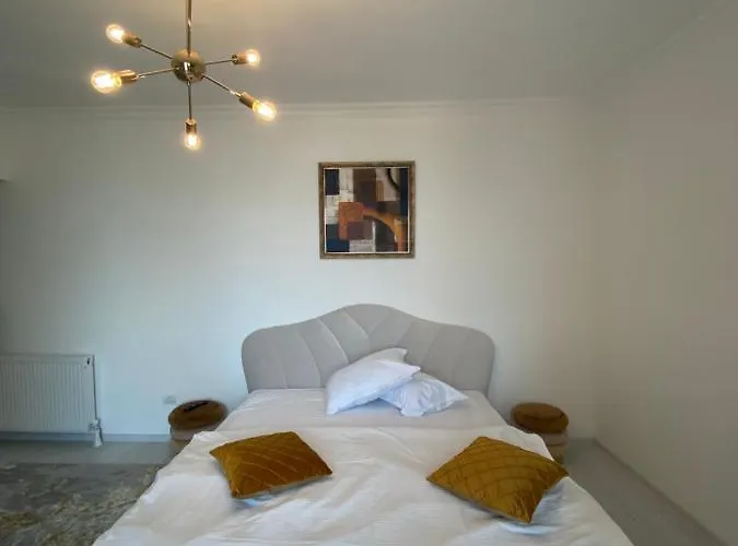 Luxury Solid Butoaie Mamaia