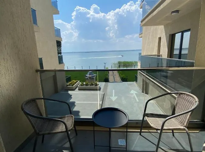 Luxury Solid Butoaie Lejlighed *